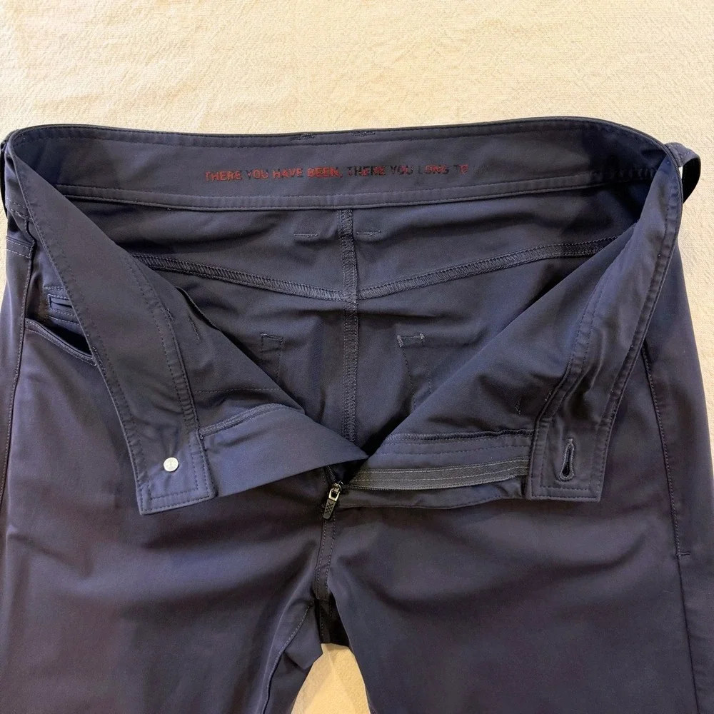 Rhone Commuter Pants Mens 38x30 Navy Flex Knit Performance 5 Pocket Stretch